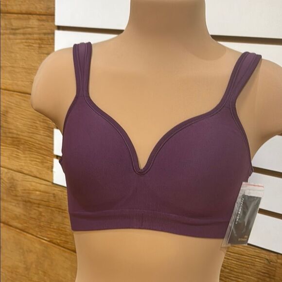 Underoutfit Bra Extender in Purple - Picture 6 of 6